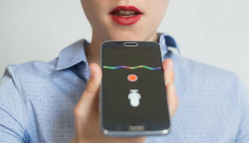 voice changing apps / نرم افزار تغییر صدا هنگام مکالمه برای ایفون
