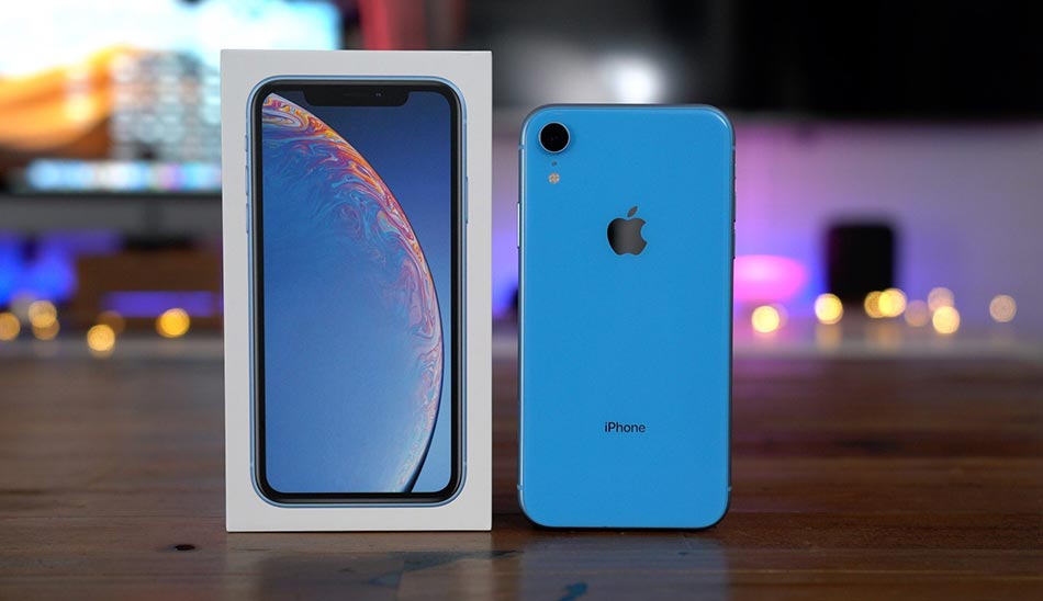 آیفون 10 آر / iPhone XR