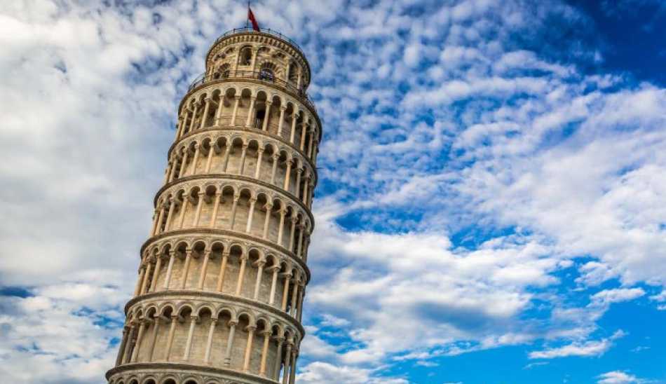 برج کج پیزا / Leaning Tower of Pisa