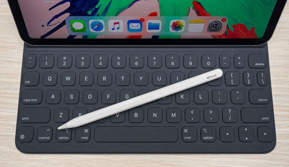 Apple Pencil and keyboard / کیبورد و قلم هوشمند اپل