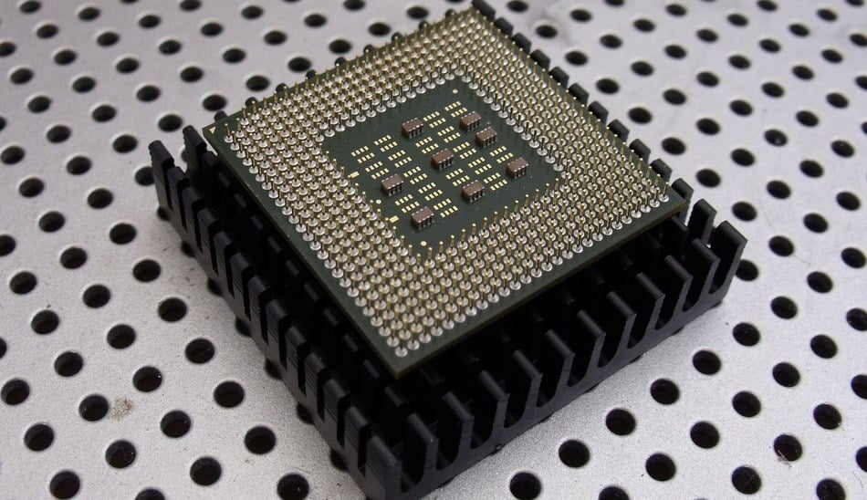 7nm chip / چیپست 7 نانومتری