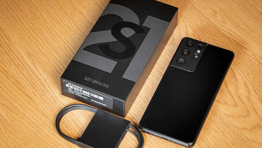 Galaxy S21 Ultra. - مقایسه گوشی های سامسونگ از لحاظ باتری