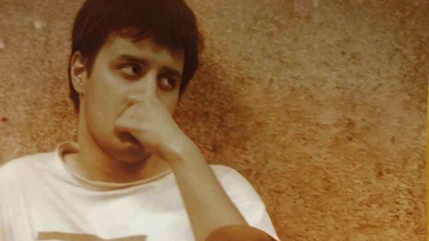 حواشی جواد عزتی