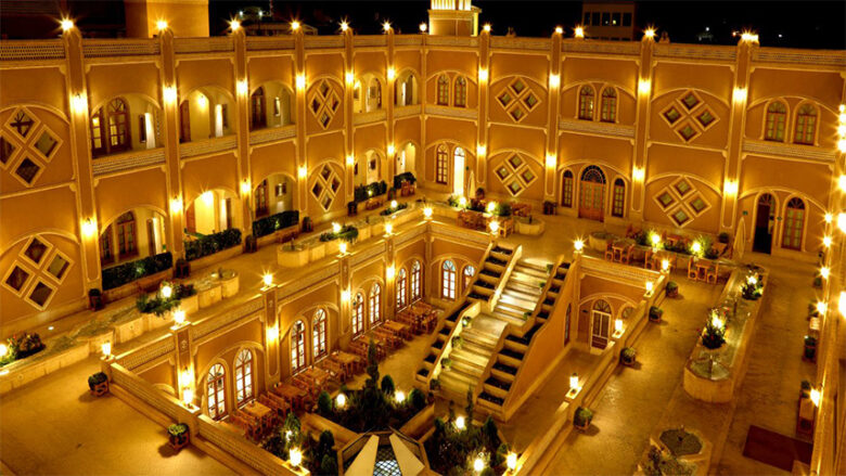 بهترین هتل های یزد/ لوکسترین هتل های یزد
