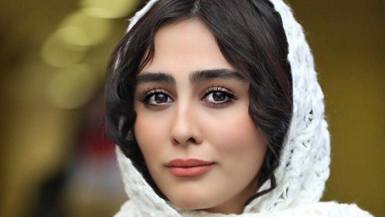 بیوگرافی ستاره حسینی