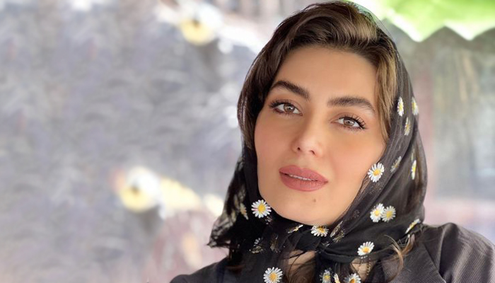 بیوگرافی هدیه بازوند