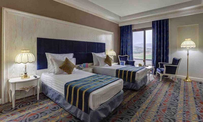 هتل آزادی (هتل 4 ستاره) - از بهترین هتل های خرم آباد