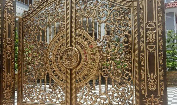 انتخاب درب پارکینگ با بهترین متریال روز دنیا