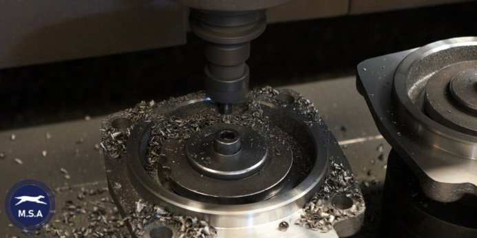 دستگاه های فرز CNC