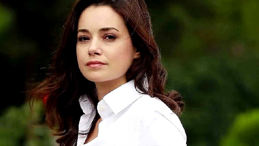هنرپیشه های سریال ترکی غنچه های سرخ