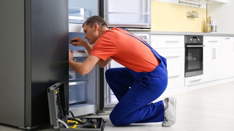 بررسی ویژگی‌ها و خدمات نمایندگی تعمیرات ال جی