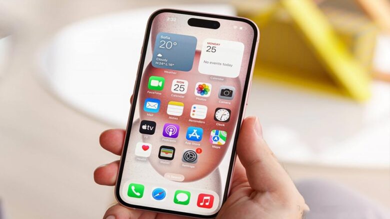 گزارش: iOS 18 پشتیبانی از RCS و هوش مصنوعی Generative را به سیری خواهد آورد