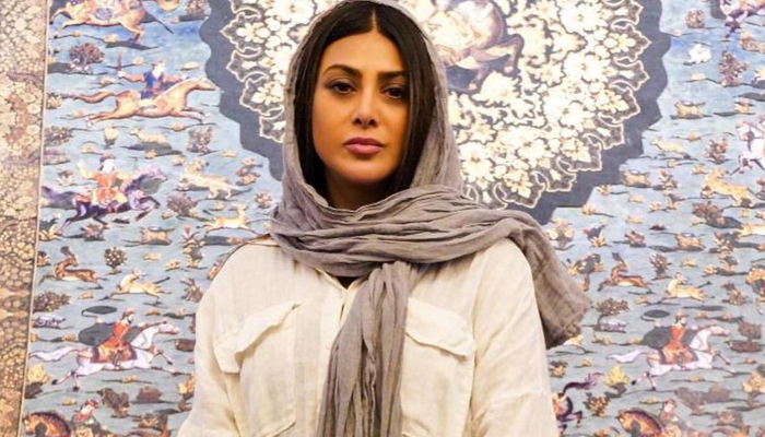 بیوگرافی آزاده صمدی