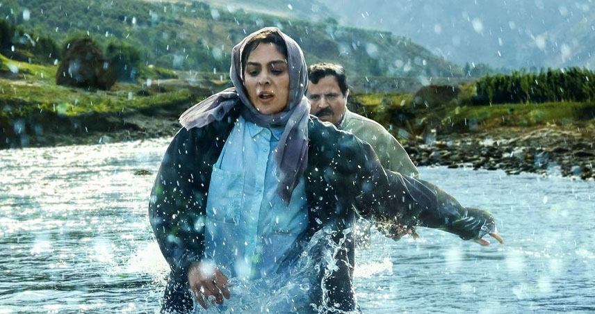 خلاصه فیلم سینمایی در آغوش درخت داستان فیلم در آغوش درخت