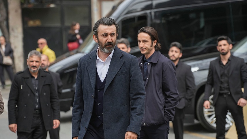 بررسی Esref Rüya 2025